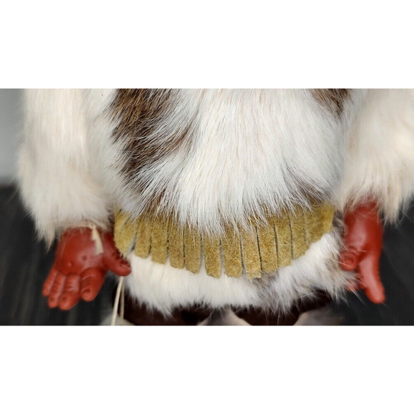 Vintage Cheeky 13" Inuit Eskimo Doll Canadian Indian Handmade with Real Fur (?) - Picture 7 of 11